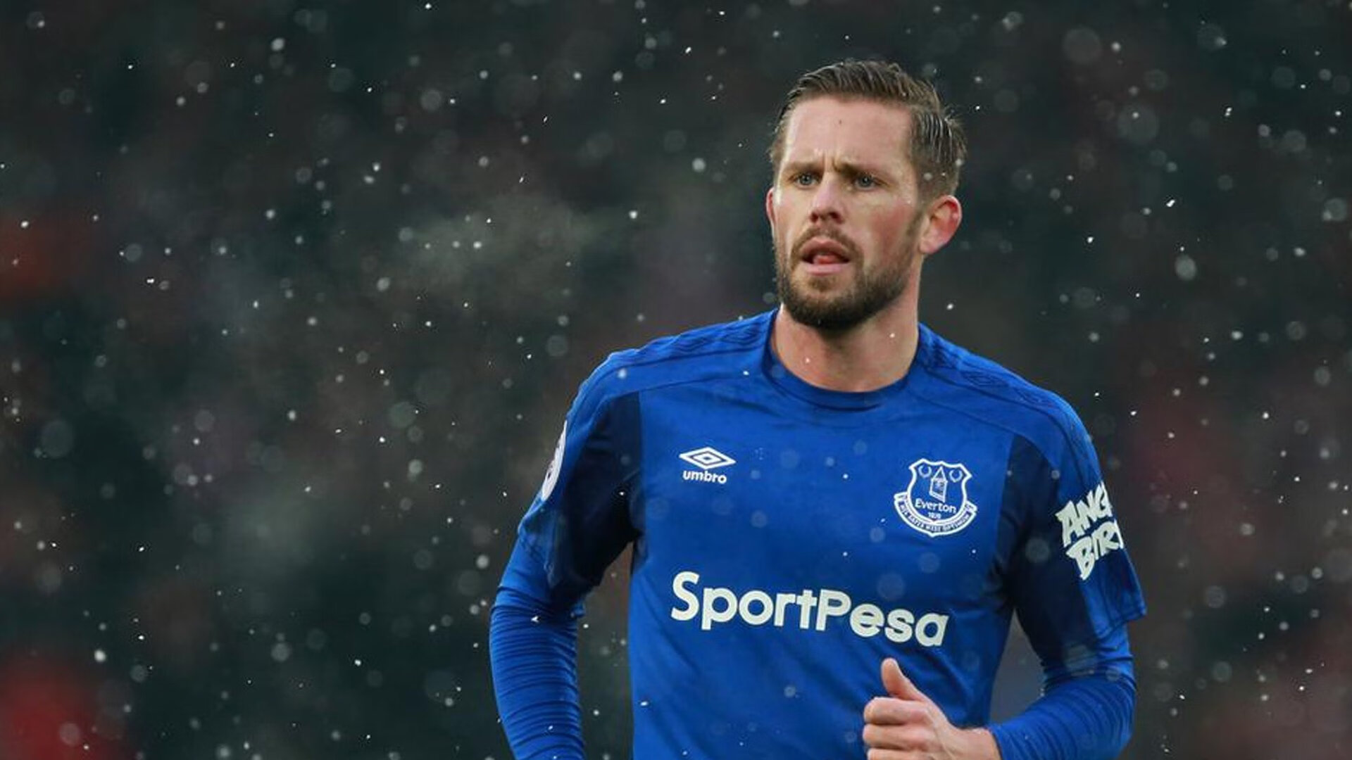 开云体育在线-快船收割灰熊，切特关键战不手软，新星崛起与团队胜利的完美交响